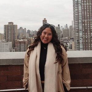 Hi I’m Krystal 🌺🫶🏽